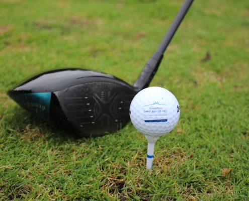 Balle de golf, USEP, Handicap, Polyhandicap, tournoi de golf, lumière sur les greens, donations, mécénat, paris international golf club